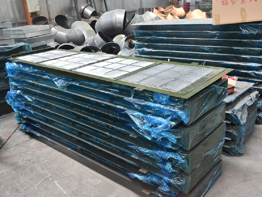 東為廠房 東為廠房